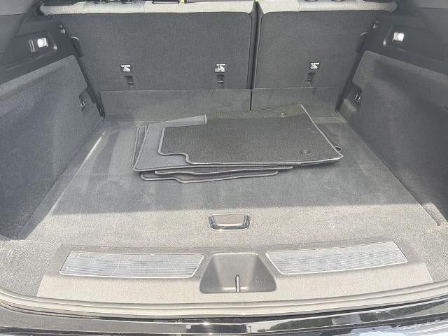 Certified 2024 Cadillac Lyriq Tech RWD image 18
