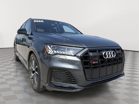 Used 2023 Audi SQ7 Prestige AWD/4WD image 7