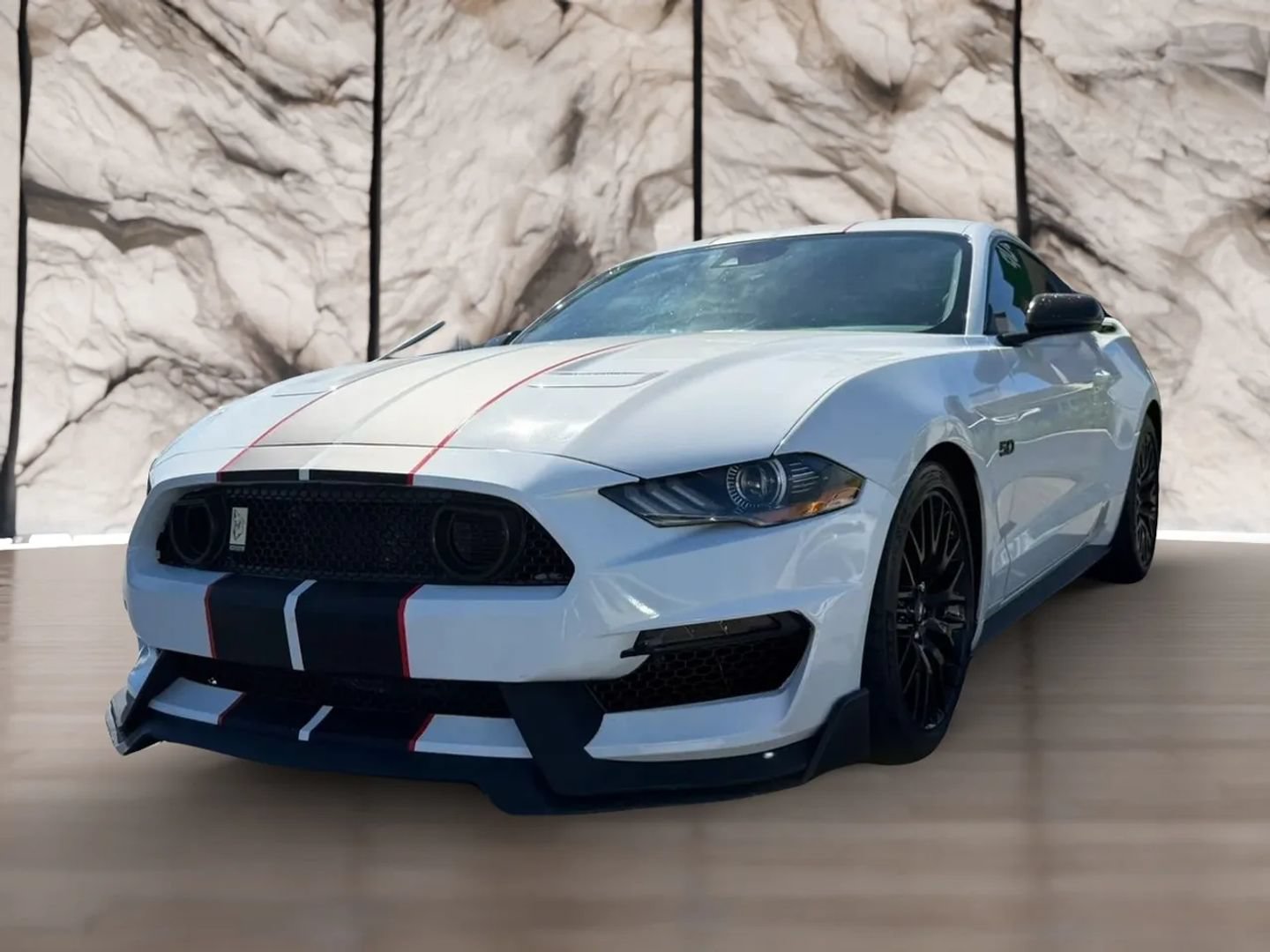 Used 2020 Ford Mustang GT Premium w/ GT Performance Package RWD image 2