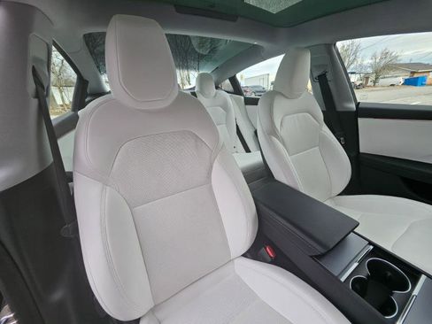 Used 2025 Tesla Model 3 Long Range image 55