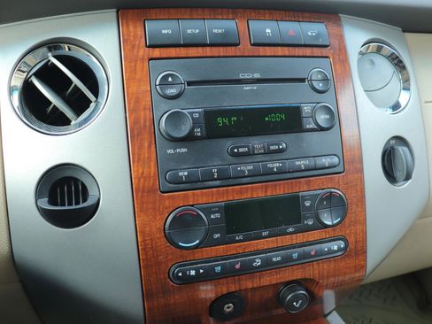 Used 2007 Ford Expedition Eddie Bauer image 30