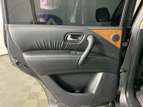 Used 2021 Nissan Armada SL w/ Captain's Chairs Package image 31