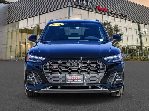 Used 2024 Audi SQ5 Prestige w/ Prestige Package image 6