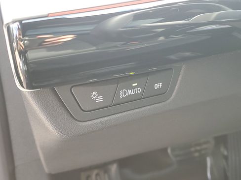 New 2026 BMW X1 xDrive28i w/ Technology Package image 11