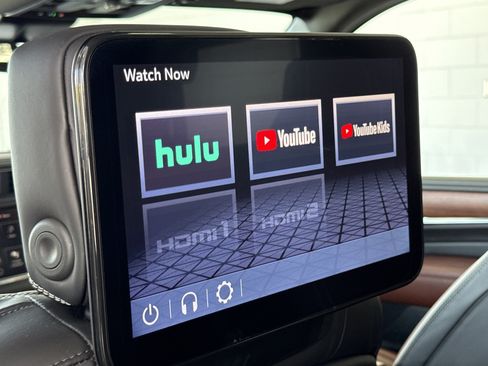 Used 2024 GMC Yukon Denali Ultimate AWD/4WD image 50