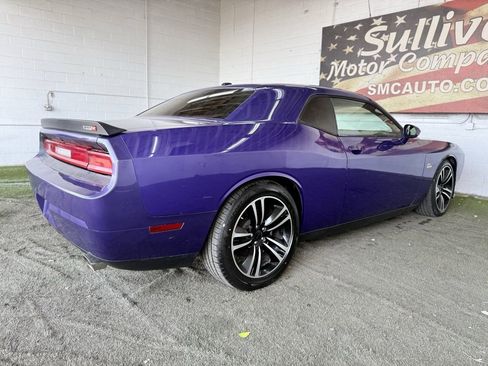 Used 2013 Dodge Challenger SRT8 Core image 11