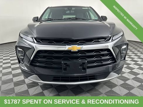 Used 2025 Chevrolet Blazer LT AWD/4WD image 13
