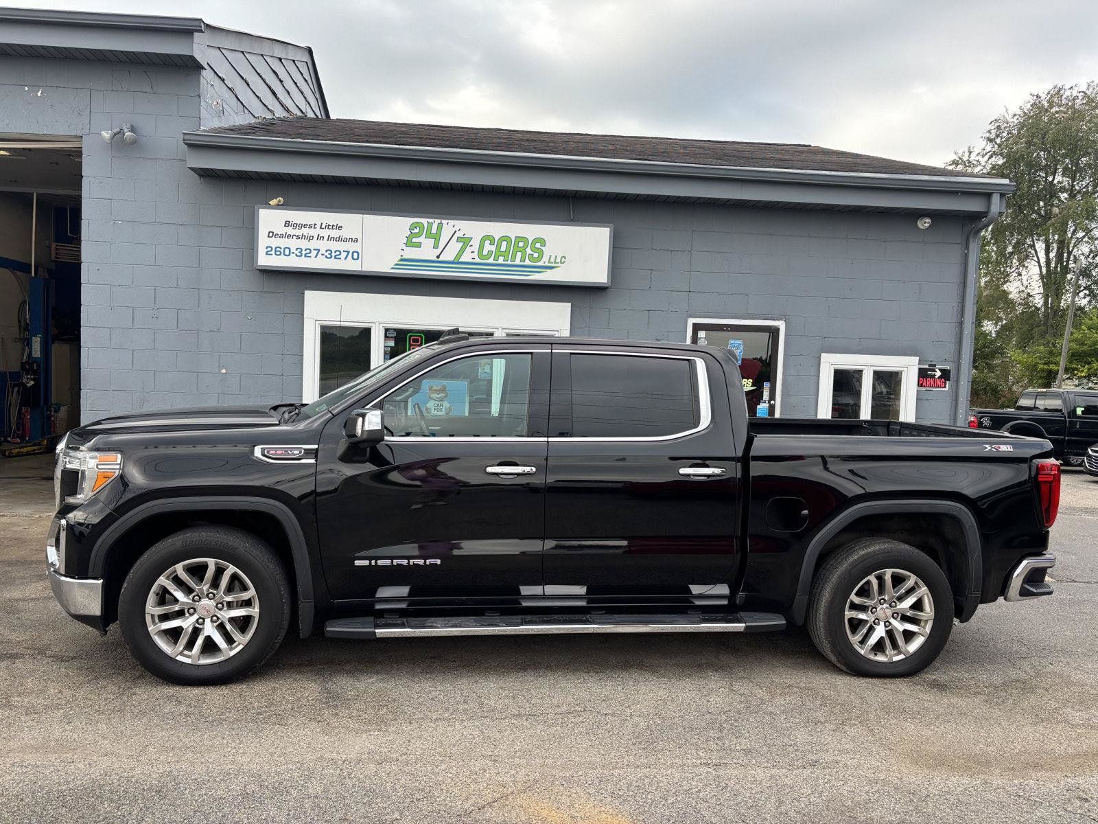 Used 2019 GMC Sierra 1500 SLT w/ SLT Premium Plus Package AWD/4WD image 13