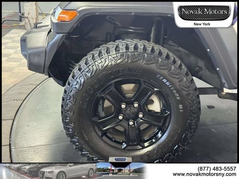 Used 2021 Jeep Wrangler Unlimited Sport AWD/4WD image 5