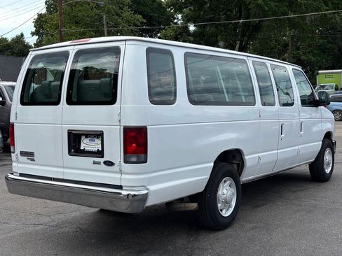 Used 2009 Ford E-350 and Econoline 350 XL RWD image 8