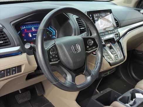 Used 2019 Honda Odyssey Elite image 6