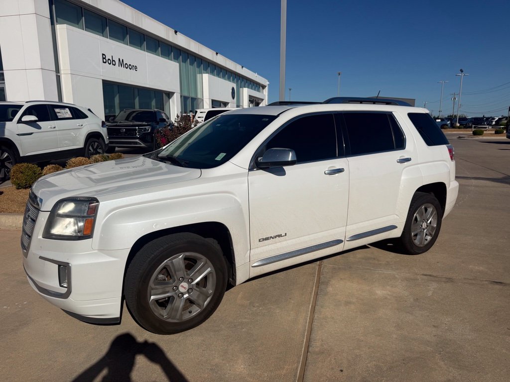 Used 2017 GMC Terrain Denali FWD image 1