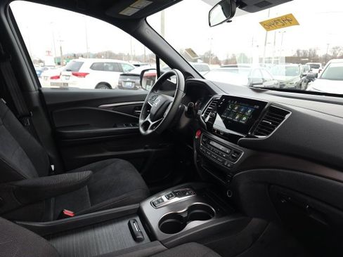 Used 2022 Honda Pilot Sport image 8