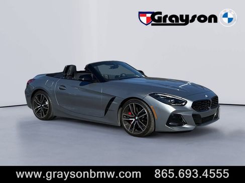 Used 2024 BMW Z4 M40i w/ Premium Package image 1