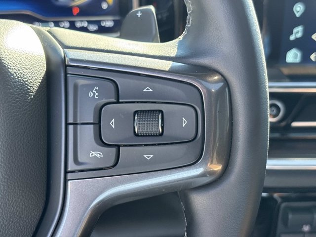 Used 2025 Chevrolet Silverado 1500 High Country AWD/4WD image 33