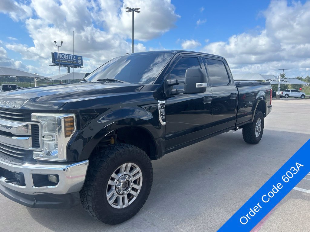 Used 2018 Ford F250 XLT w/ XLT Value Package AWD/4WD image 4
