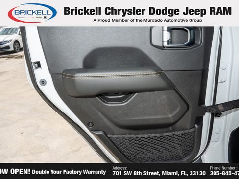 New 2025 Jeep Wrangler Unlimited Rubicon 392 image 11