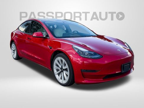 Used 2022 Tesla Model 3 Long Range AWD/4WD image 2