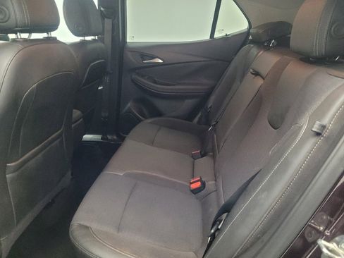 Used 2020 Buick Encore GX Select image 18