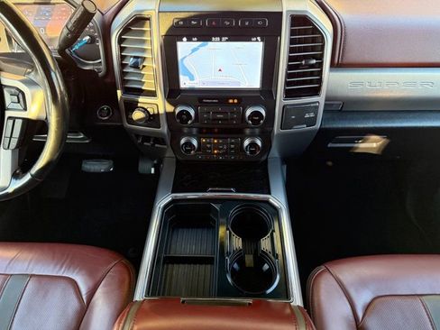 Used 2019 Ford F350 Platinum w/ Platinum Ultimate Package image 22