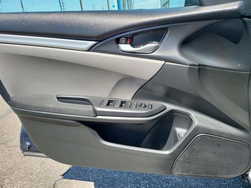 Used 2020 Honda Civic LX image 11