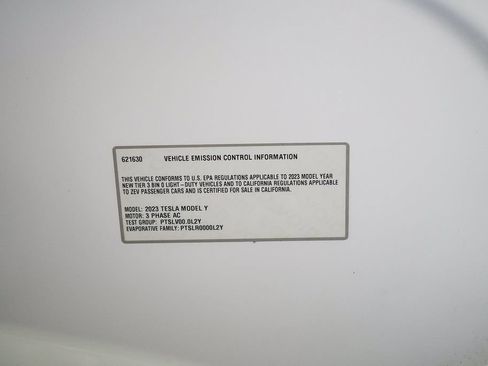 Used 2023 Tesla Model Y Long Range AWD/4WD image 26