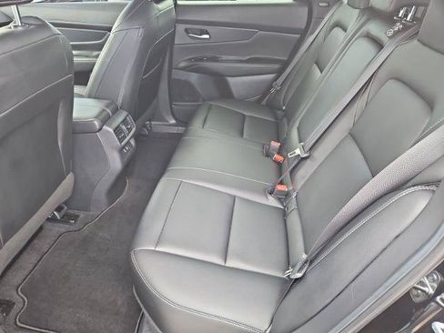 Certified 2025 Nissan Murano SV FWD image 15