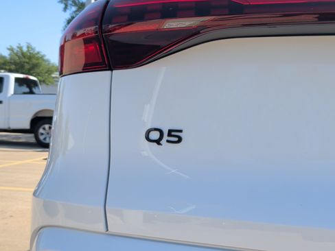 Used 2026 Audi Q5 Premium Plus AWD/4WD image 12
