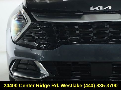 Used 2023 Kia Sportage SX image 7
