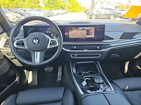 Certified 2026 BMW X7 xDrive40i AWD/4WD image 12