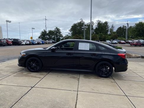 Used 2024 Honda Civic Sport image 7