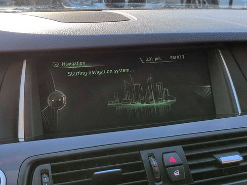 Used 2014 BMW 528i xDrive Sedan image 28