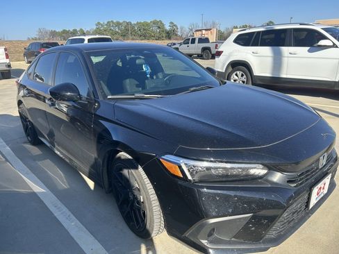 Used 2022 Honda Civic Sport image 13