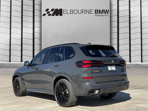 New 2026 BMW X5 sDrive40i image 6