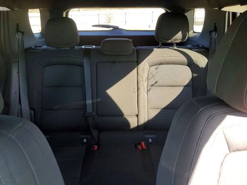 Used 2025 Chevrolet Equinox LT image 10