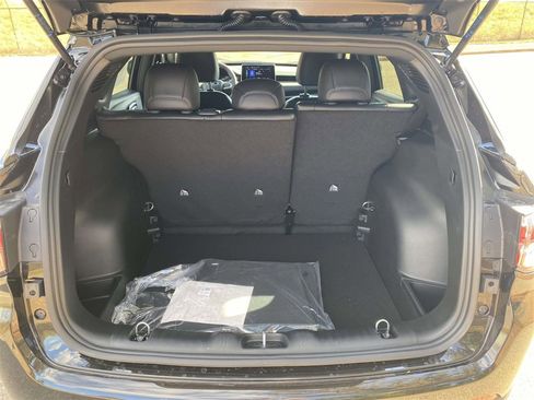 New 2026 Jeep Compass Latitude image 9