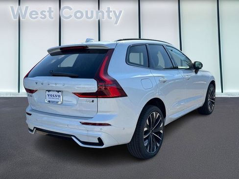 New 2026 Volvo XC60 B5 Ultra w/ Protection Package Premier image 3