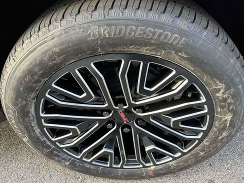 New 2026 GMC Yukon XL Elevation image 11