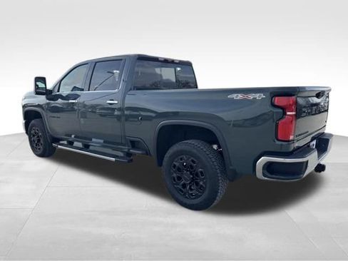 New 2026 Chevrolet Silverado 2500 LTZ w/ LTZ Premium Package AWD/4WD image 3