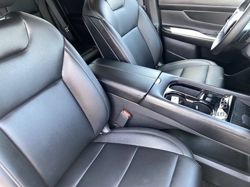 Certified 2026 Nissan Murano SV AWD/4WD image 11