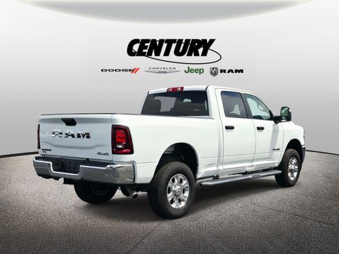 Used 2026 RAM 2500 Big Horn AWD/4WD image 4