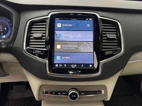 Certified 2024 Volvo XC90 B6 Plus w/ Protection Package Premier image 22