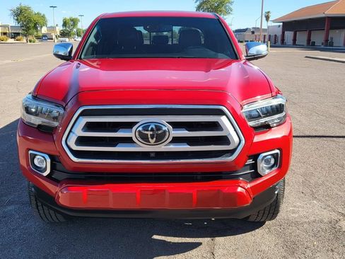 Used 2020 Toyota Tacoma Limited RWD image 3