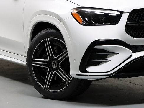 New 2026 Mercedes-Benz GLE 450 4MATIC image 3