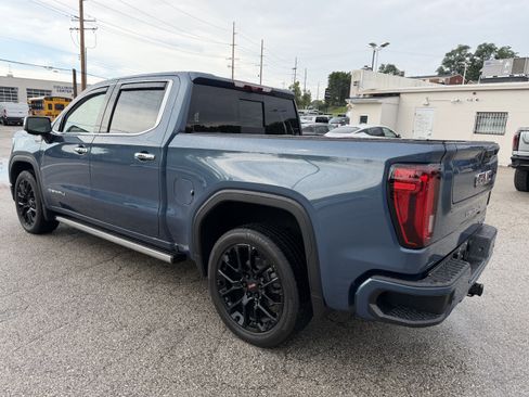 Used 2024 GMC Sierra 1500 Denali w/ Denali Reserve Package AWD/4WD image 5