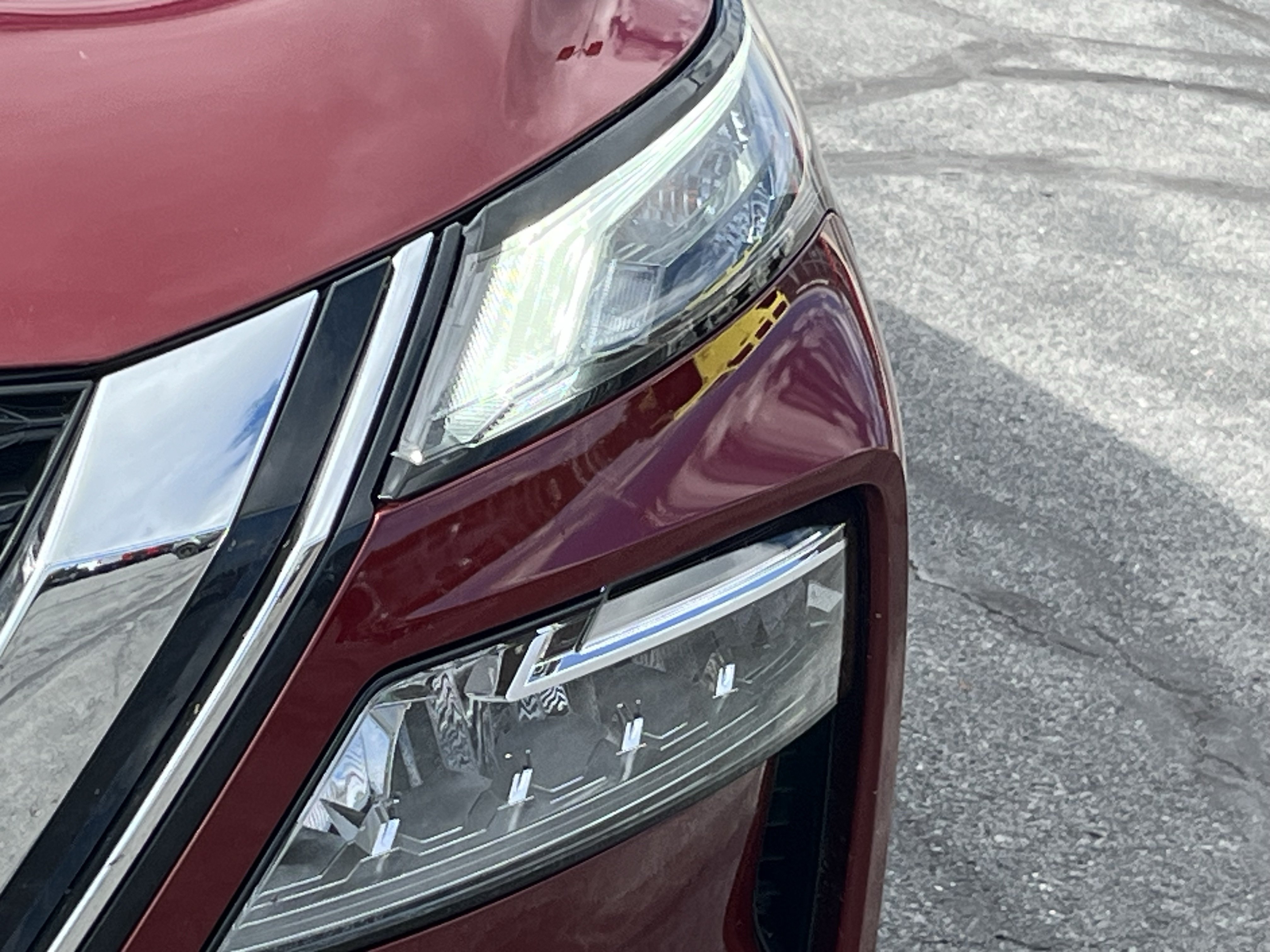 Used 2021 Nissan Rogue SV w/ Premium Package AWD/4WD image 11