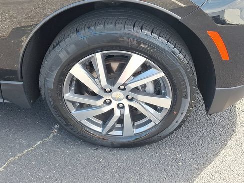 Certified 2023 Chevrolet Equinox LT AWD/4WD image 8