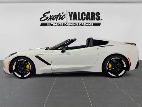 Used 2015 Chevrolet Corvette Stingray Coupe w/ 3LT Preferred Equipment Group RWD image 11