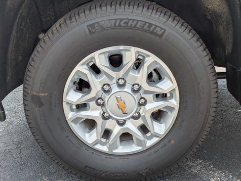 New 2026 Chevrolet Silverado 2500 LTZ w/ LTZ Convenience Package AWD/4WD image 30