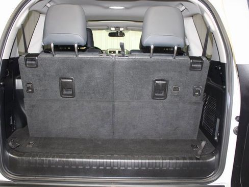 Used 2019 Lexus GX 460 Premium image 7